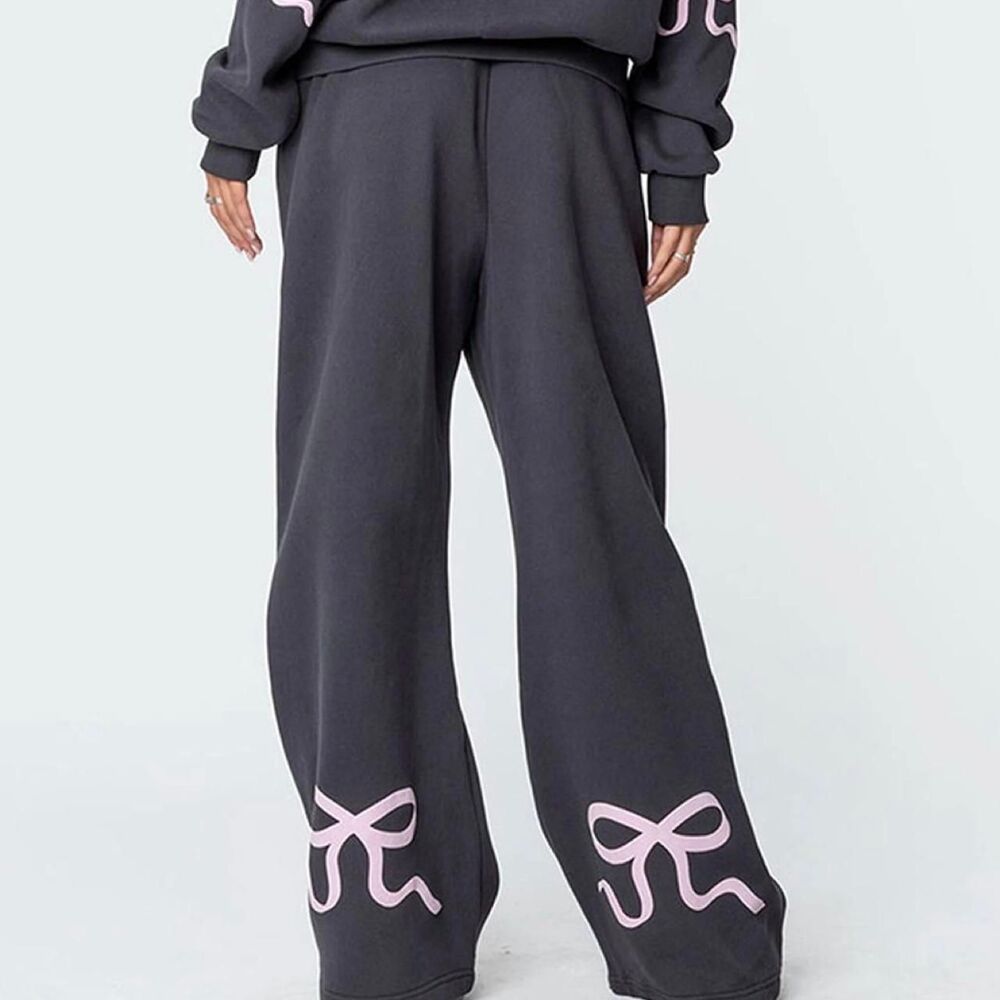 Edikted Women's Black and Grey Joggers-tracksuits